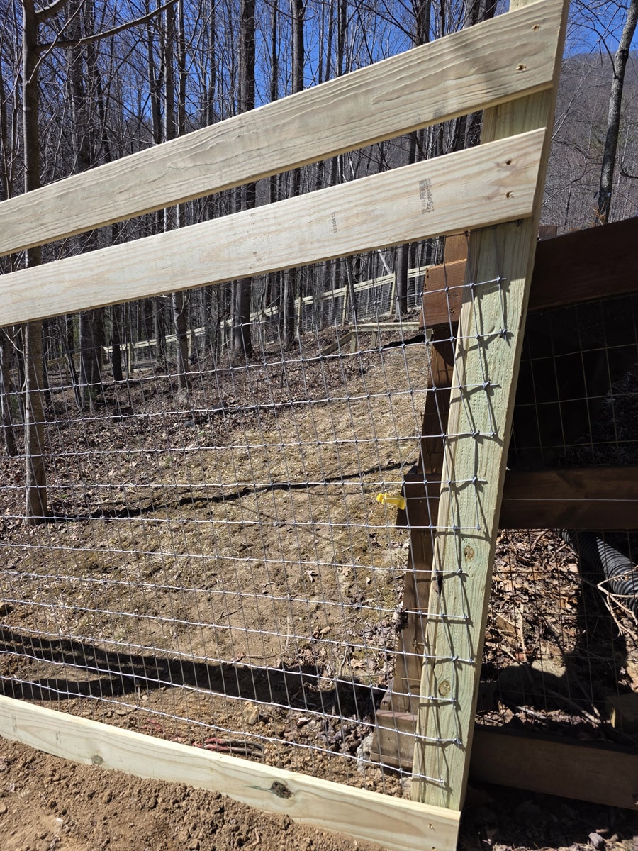 no climb fence wire on a wooden framed fence